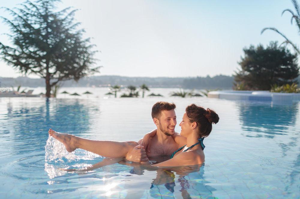 Valamar Isabella Island Resort Пореч Екстериор снимка