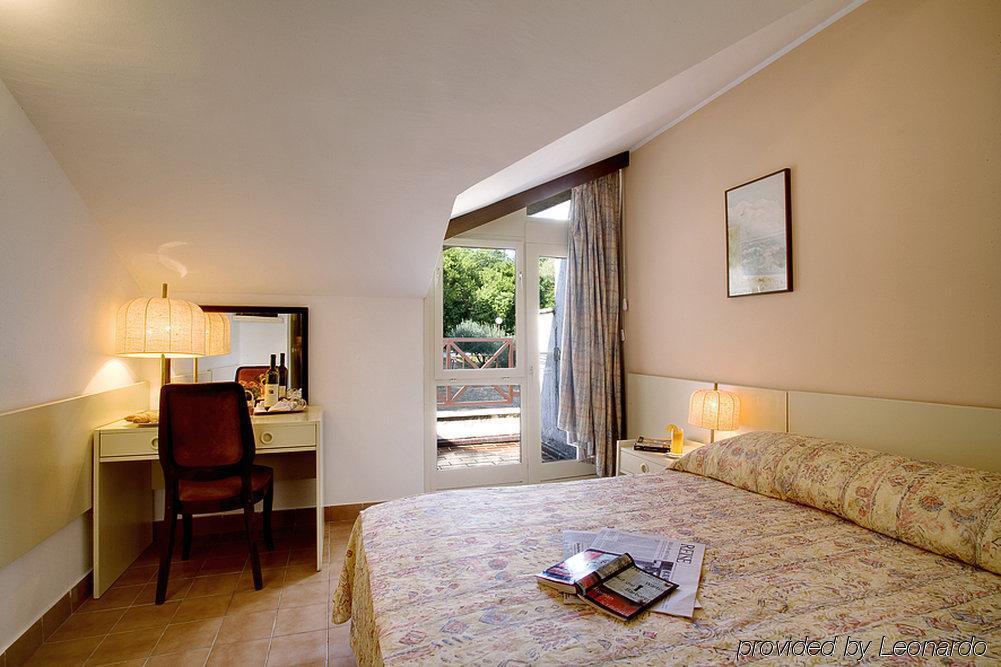 Valamar Isabella Island Resort Пореч Екстериор снимка